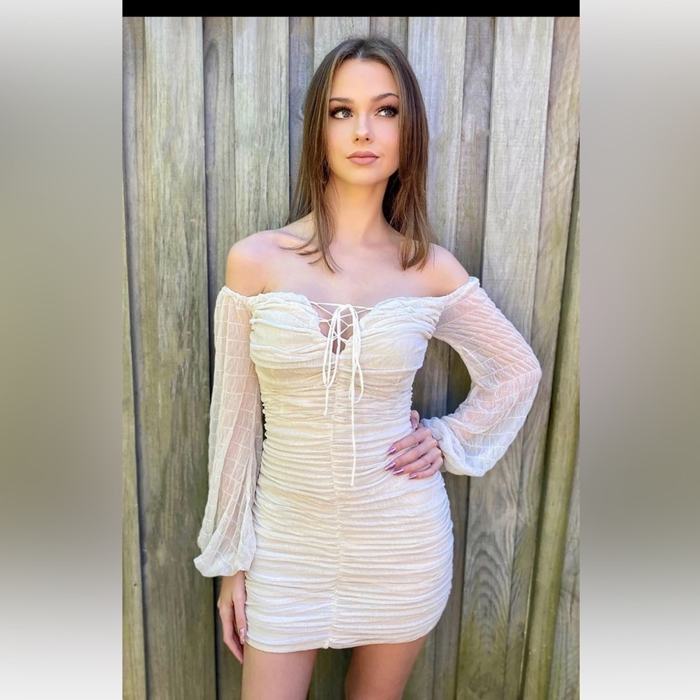 Fashion Nova NWT size S Misbehaved Ruched Mesh Ruched Mini Dress Ivory o… - Picture 5 of 6